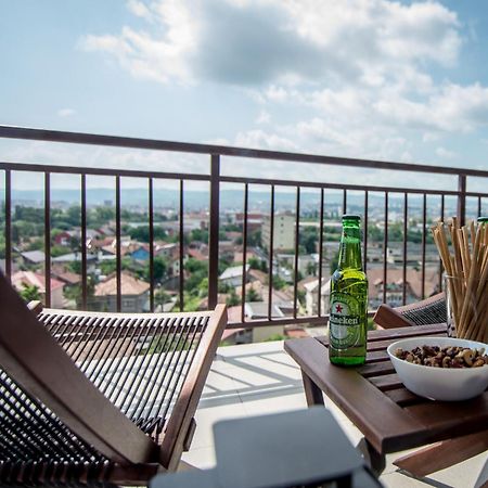 The Aviator Apartment - Jacuzzi & Panoramic View Cluj-Napoca Exterior photo