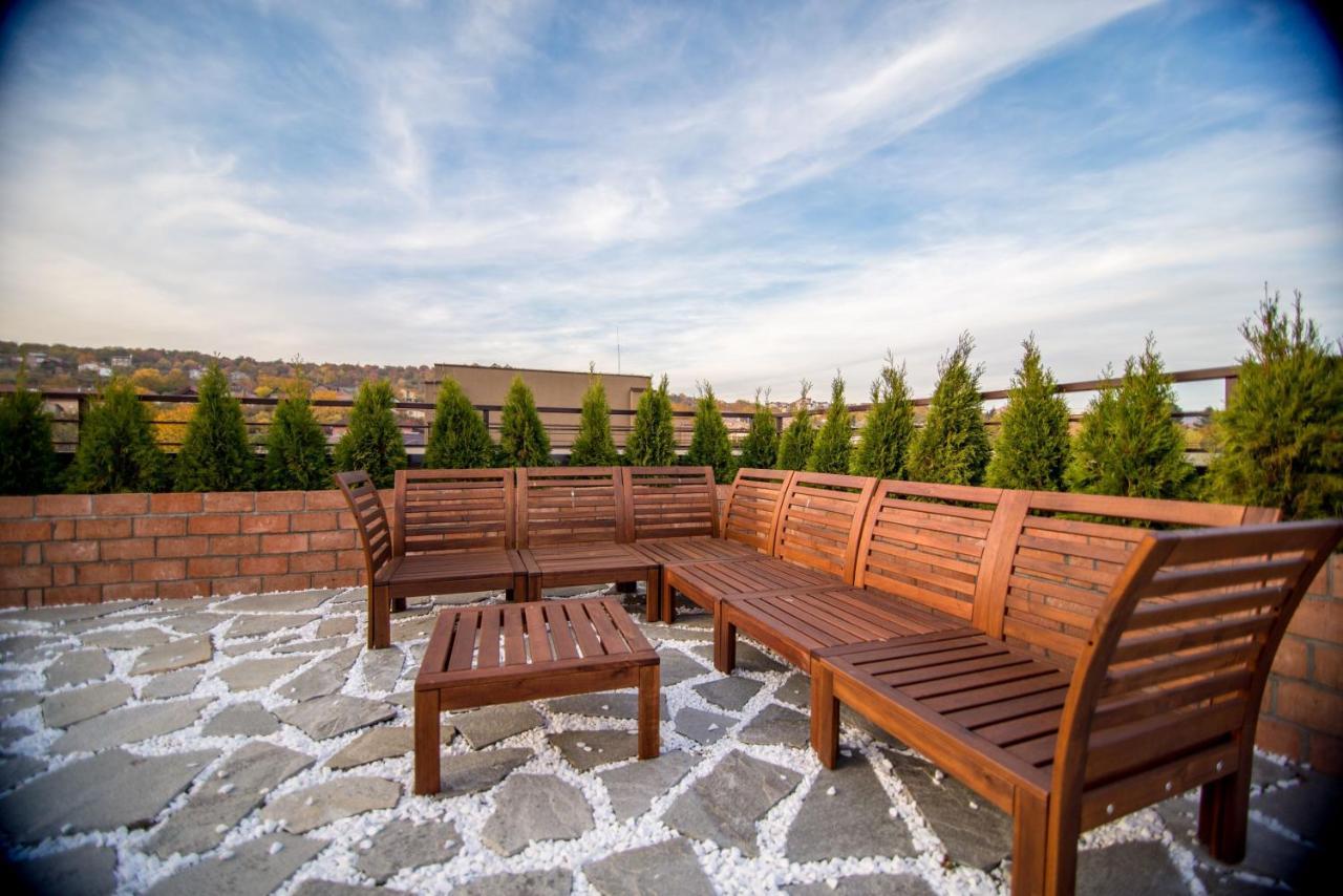 The Aviator Apartment - Jacuzzi & Panoramic View Cluj-Napoca Exterior photo