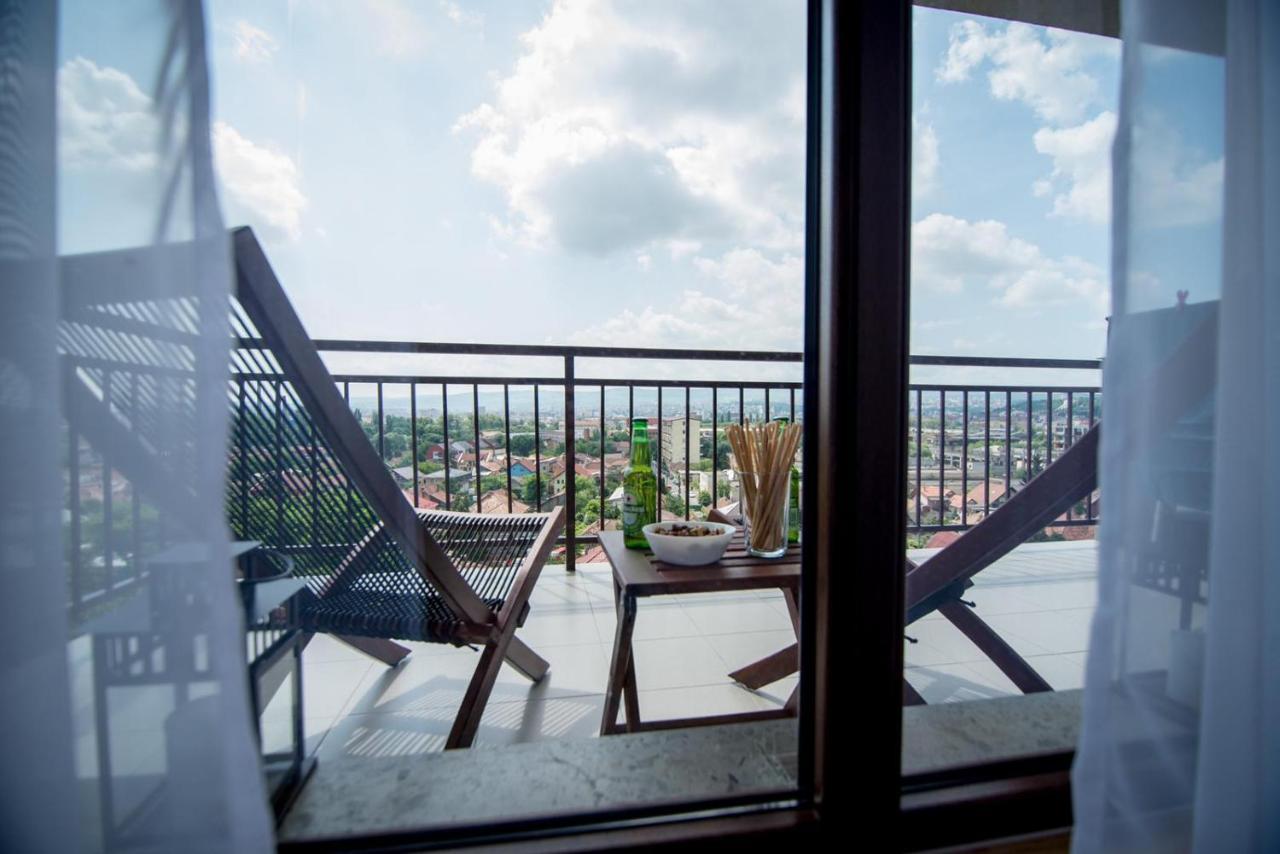 The Aviator Apartment - Jacuzzi & Panoramic View Cluj-Napoca Exterior photo